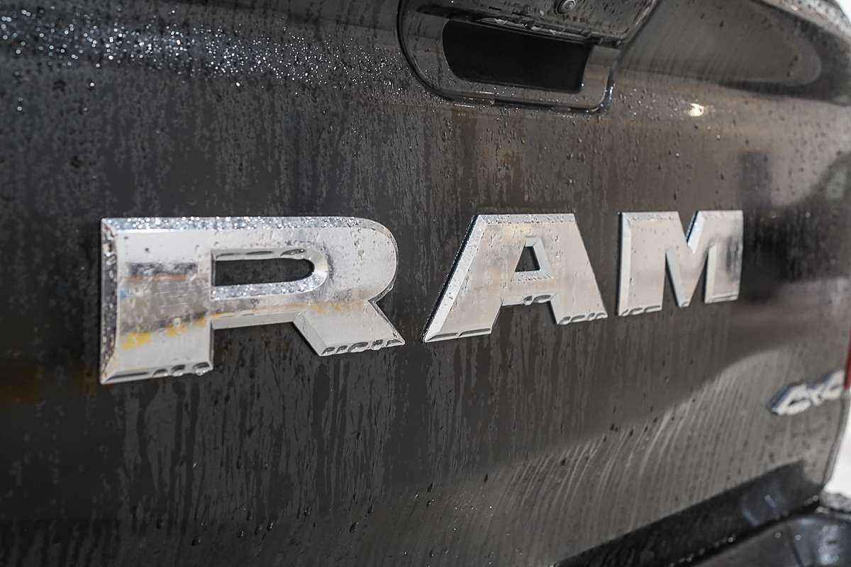 2025 RAM 1500 Laramie Sport Hurricane SO RamBox DT 4X4 SWB