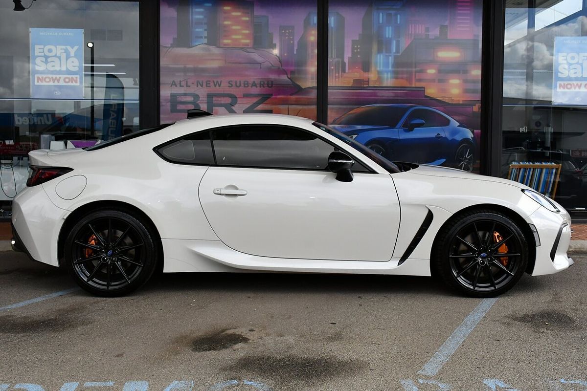 2025 Subaru BRZ tS ZD8