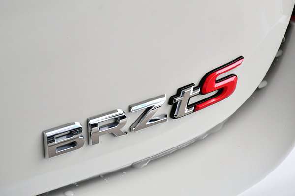 2025 Subaru BRZ tS ZD8