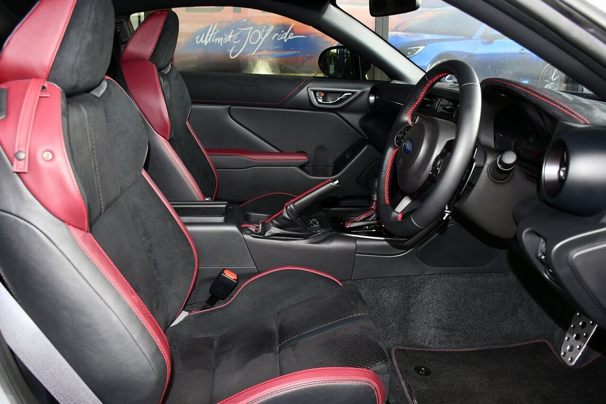 2025 Subaru BRZ tS ZD8