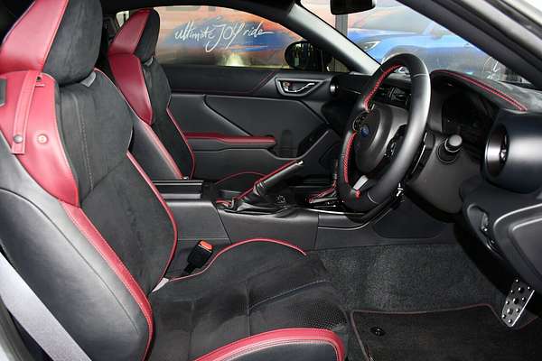 2025 Subaru BRZ tS ZD8