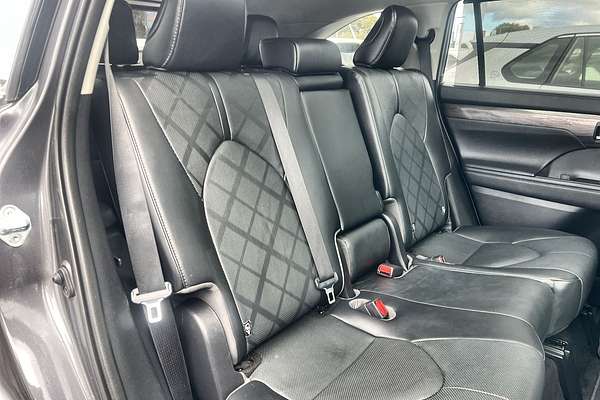 2021 Toyota Kluger Grande AXUH78R