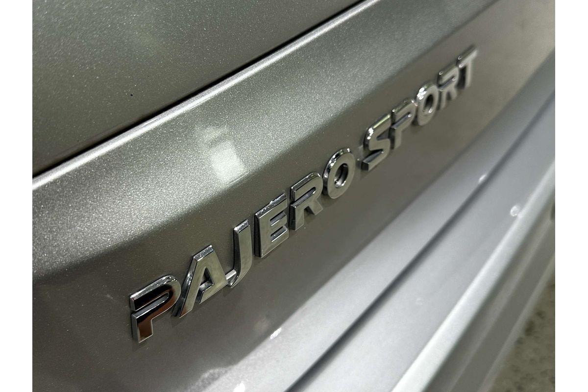 2022 Mitsubishi Pajero Sport GLX QF