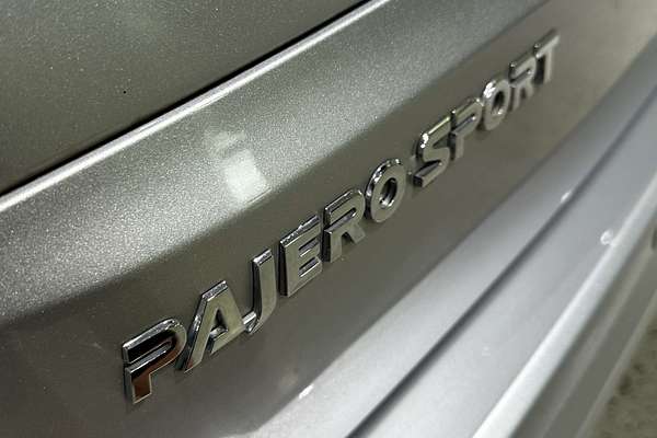 2022 Mitsubishi Pajero Sport GLX QF