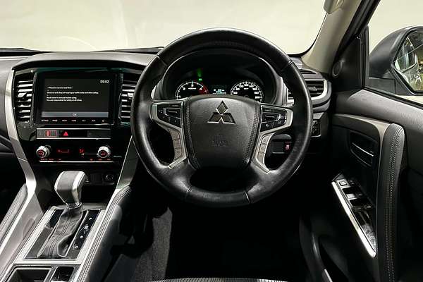 2022 Mitsubishi Pajero Sport GLX QF