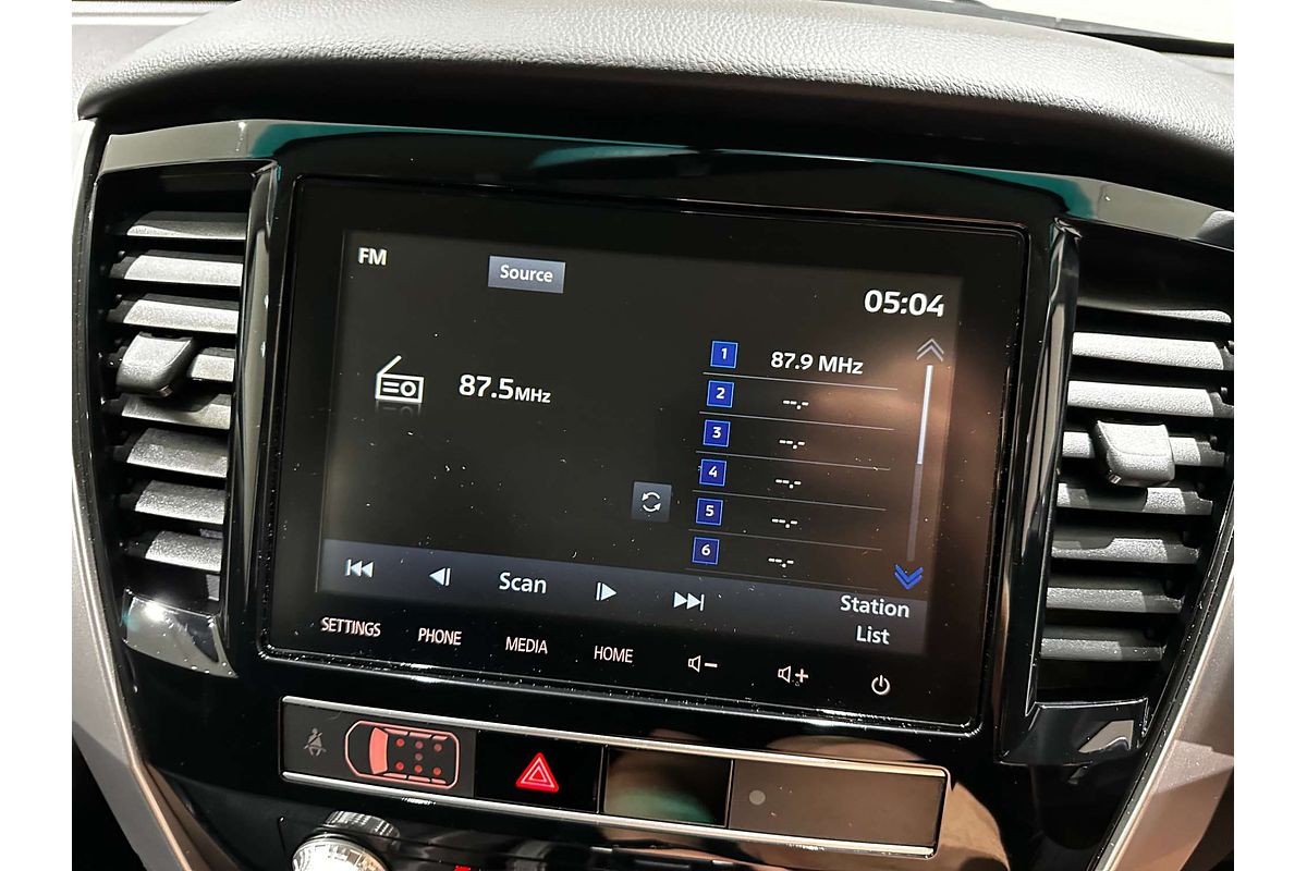 2022 Mitsubishi Pajero Sport GLX QF