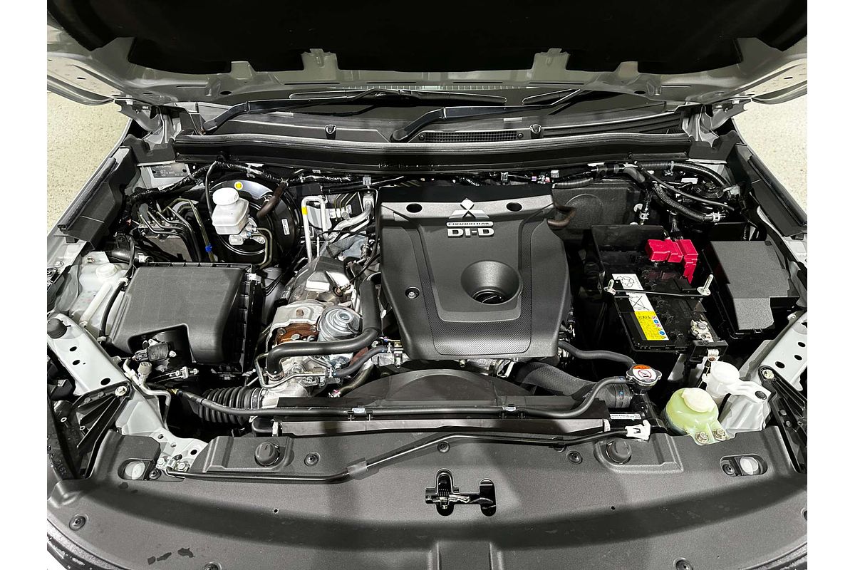 2022 Mitsubishi Pajero Sport GLX QF