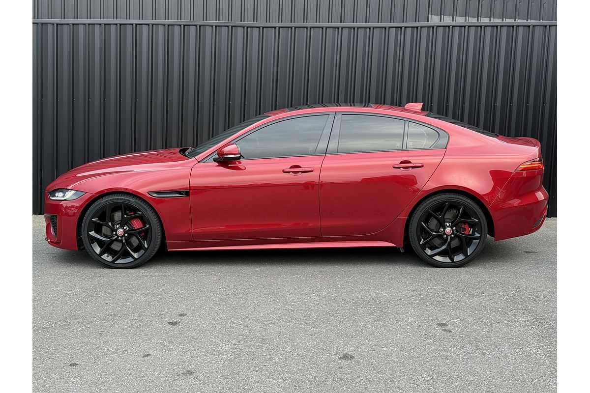 2020 Jaguar XE P300 R-Dynamic SE X760