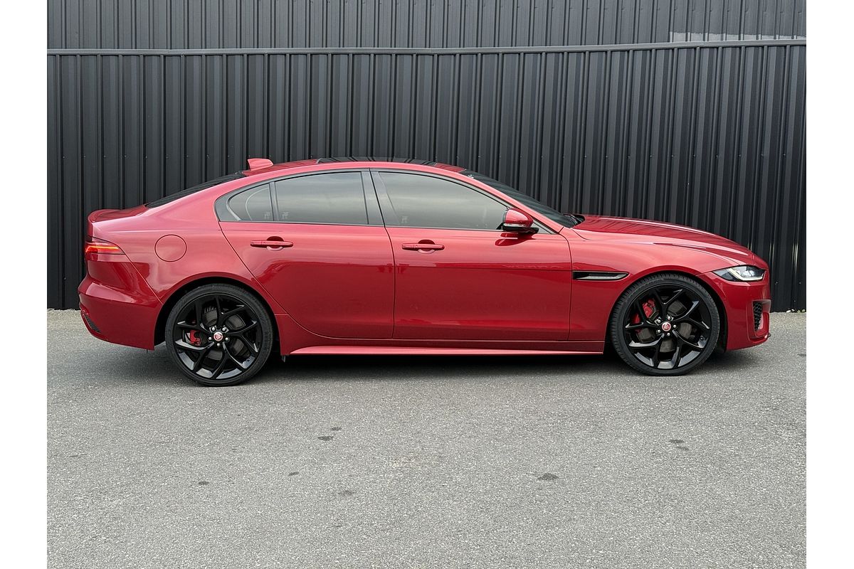 2020 Jaguar XE P300 R-Dynamic SE X760