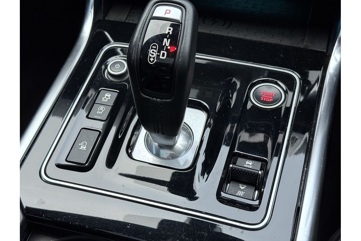2020 Jaguar XE P300 R-Dynamic SE X760