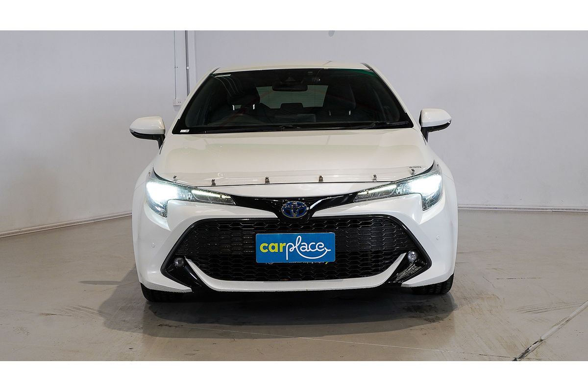 2018 Toyota Corolla SX Hybrid ZWE211R