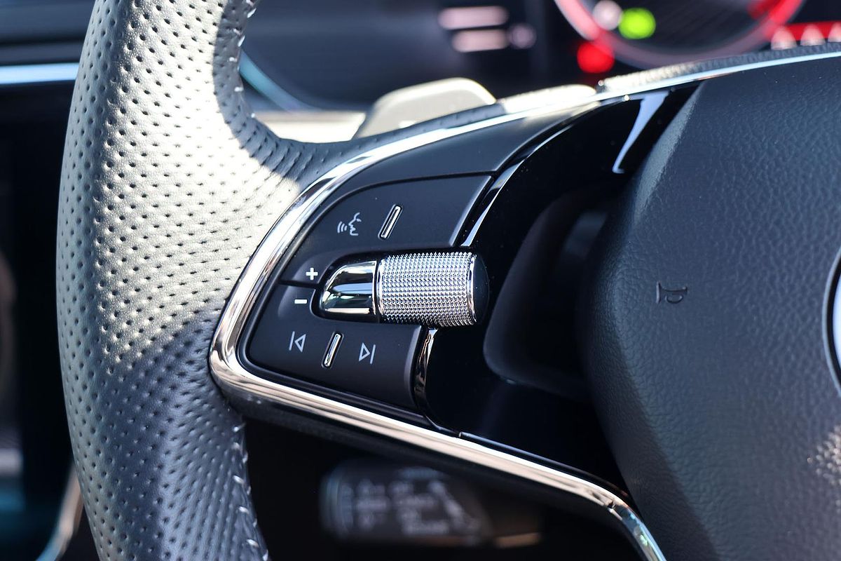2024 SKODA Superb 206TSI SportLine NP