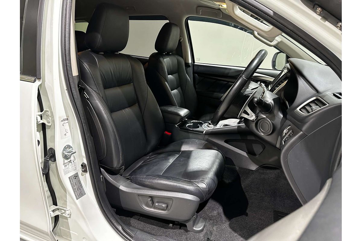 2019 Mitsubishi Pajero Sport Exceed QE