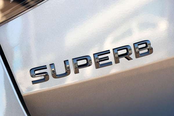 2024 SKODA Superb 206TSI SportLine NP