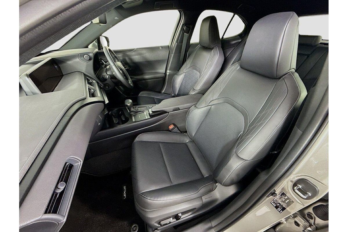 2020 Lexus UX UX250h Luxury MZAH10R
