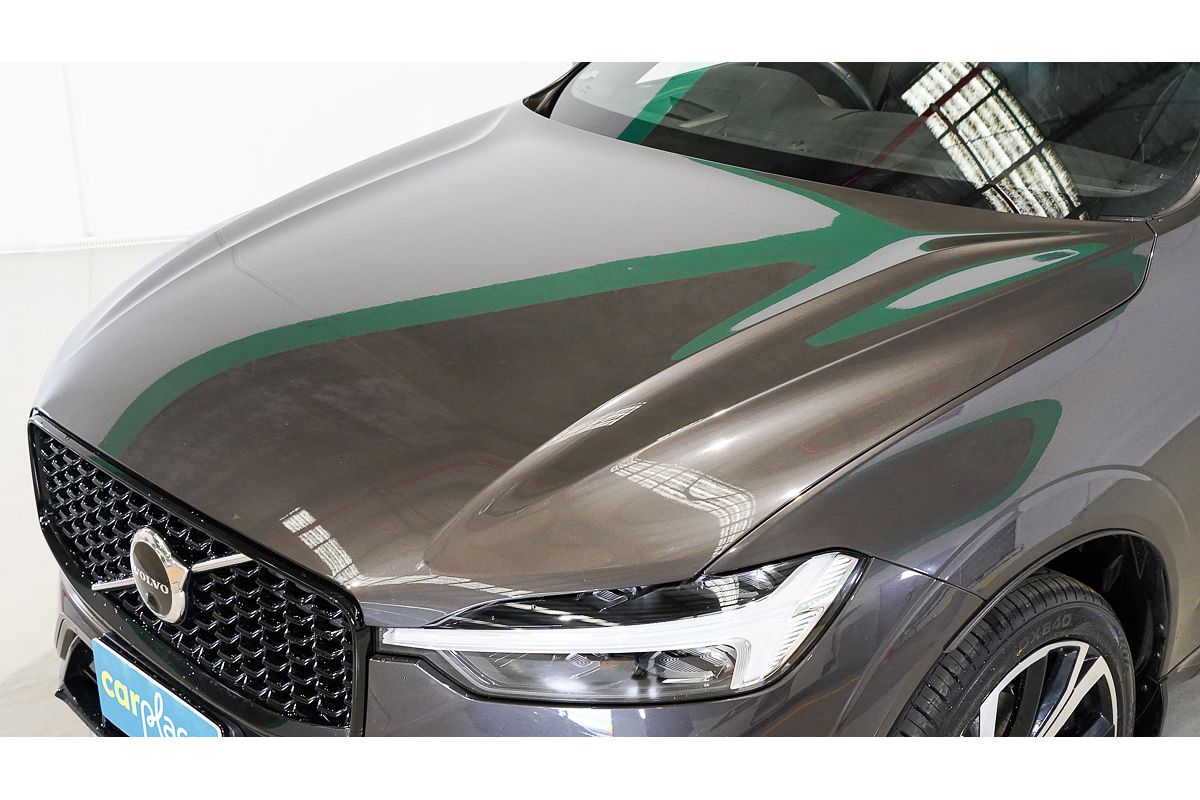 2021 Volvo XC60 B6 R-Design