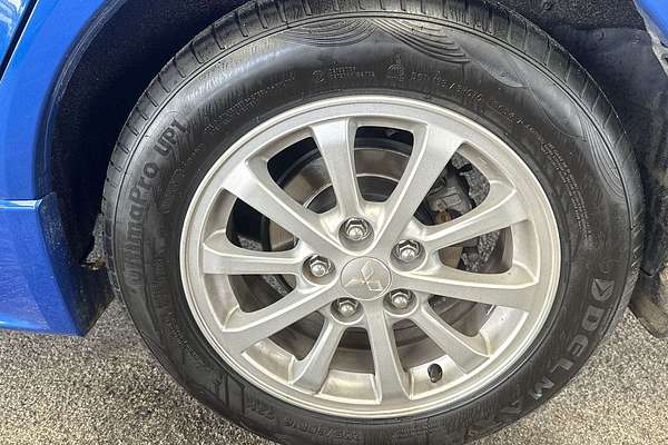 2010 Mitsubishi Lancer ES CJ