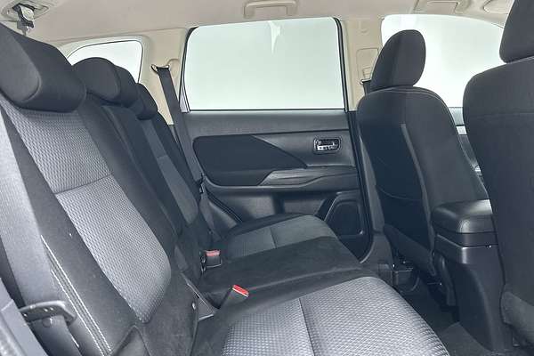 2018 Mitsubishi Outlander LS ZL