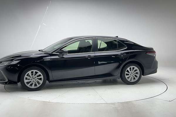 2024 Toyota Camry Ascent AXVH70R