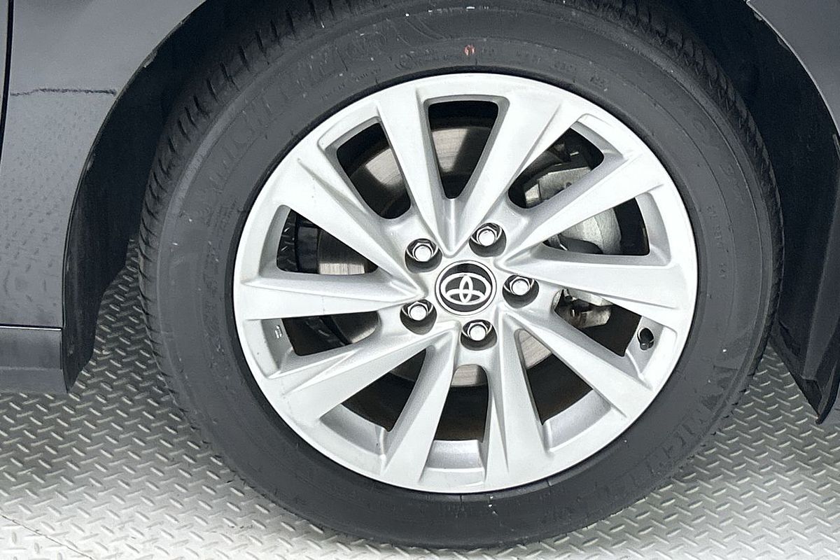 2024 Toyota Camry Ascent AXVH70R