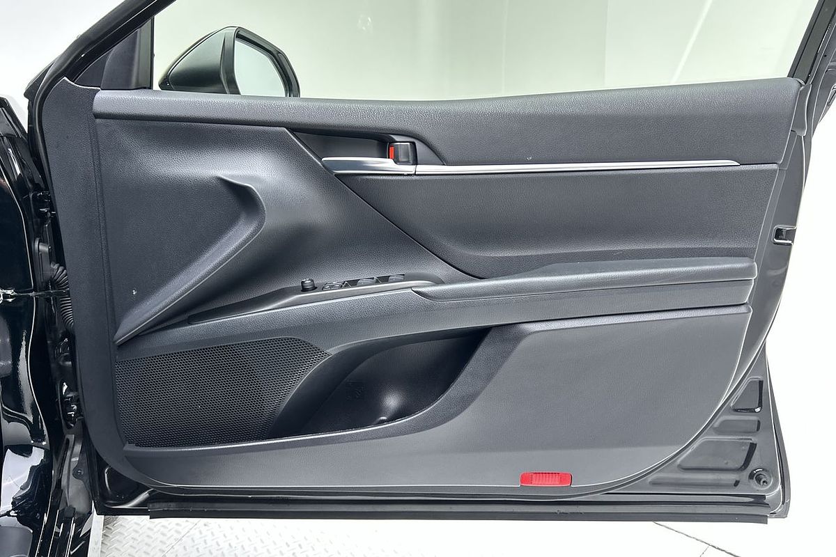 2024 Toyota Camry Ascent AXVH70R