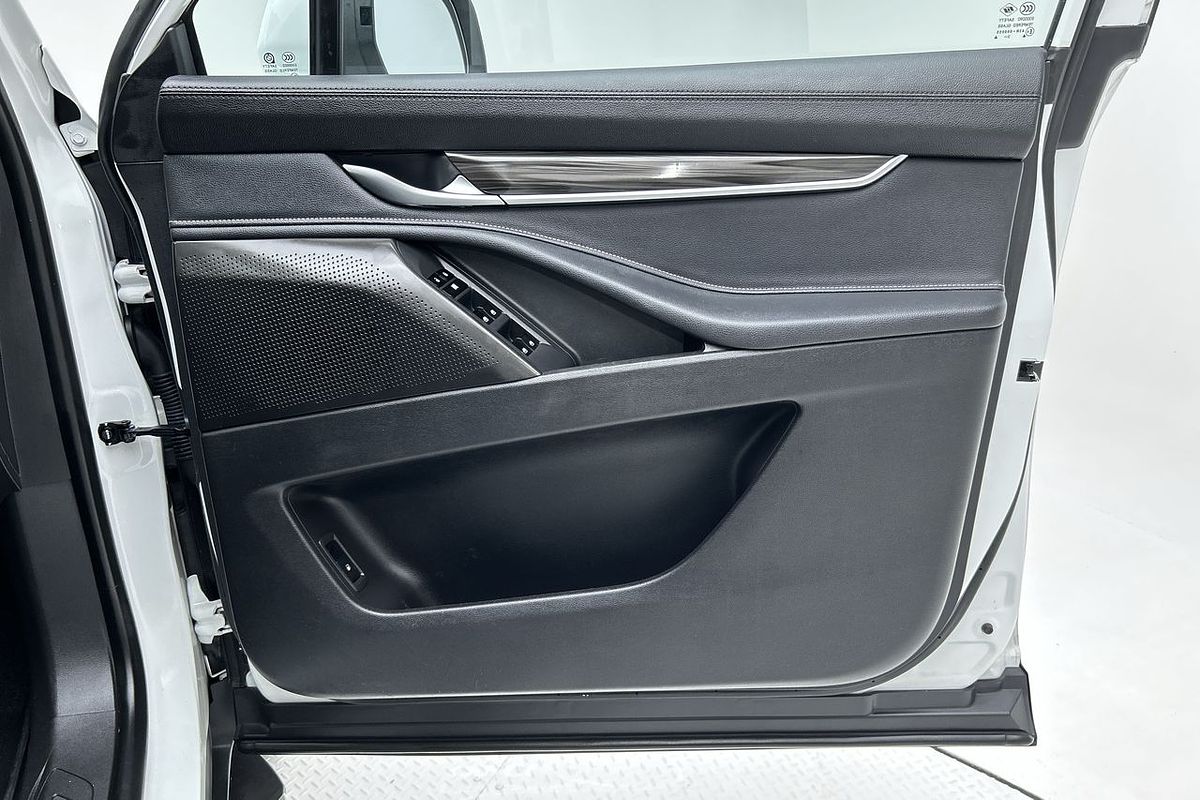 2022 LDV D90 Executive SV9A