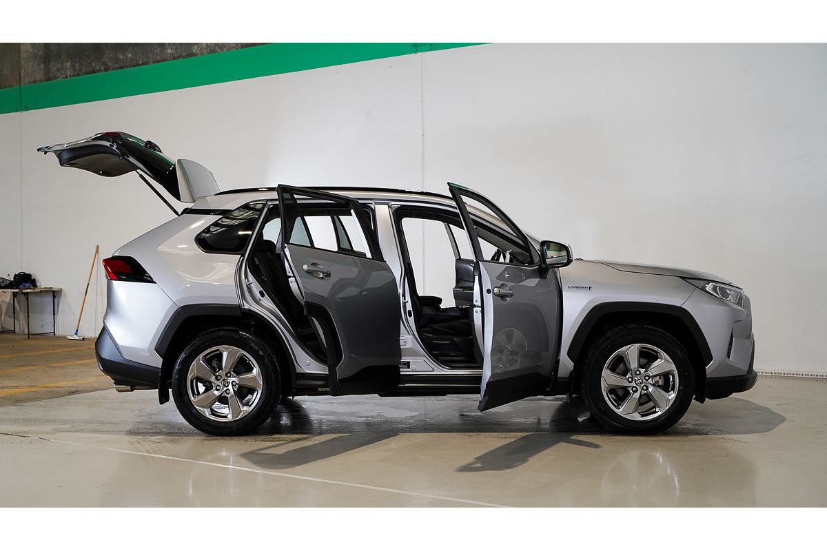 2021 Toyota RAV4 GXL AXAH54R