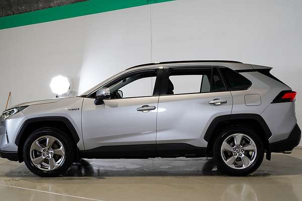 2021 Toyota RAV4 GXL AXAH54R