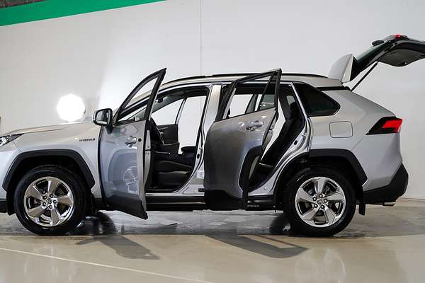 2021 Toyota RAV4 GXL AXAH54R