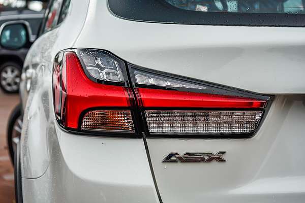 2022 Mitsubishi ASX ES XD