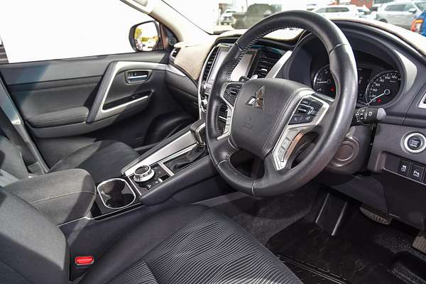 2020 Mitsubishi Pajero Sport GLX QF