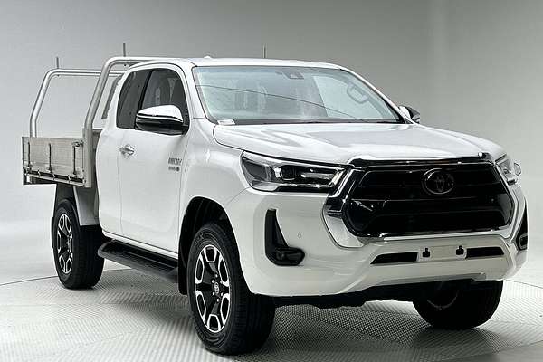2022 Toyota Hilux SR5 GUN126R 4X4