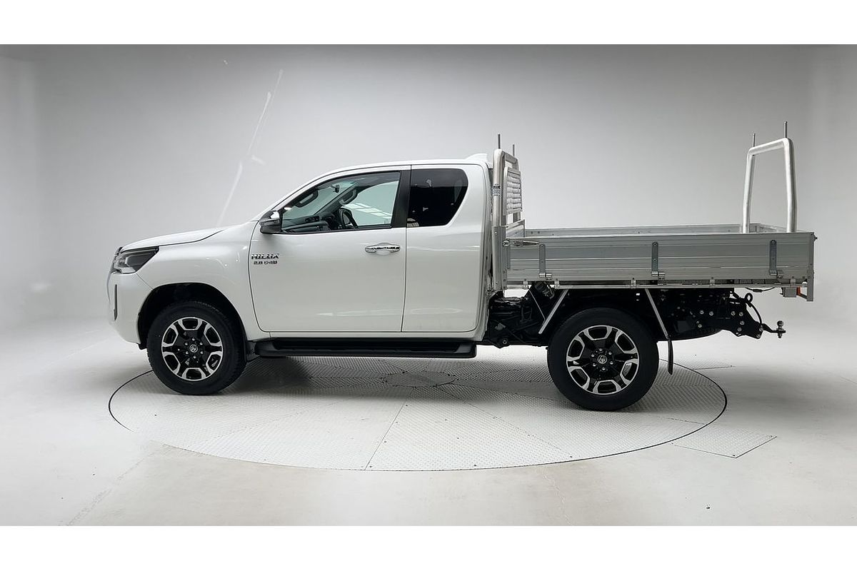 2022 Toyota Hilux SR5 GUN126R 4X4