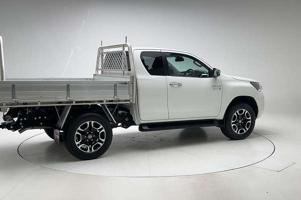 2022 Toyota Hilux SR5 GUN126R 4X4
