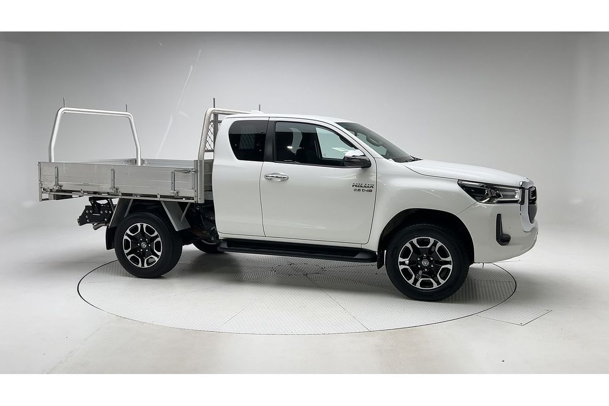 2022 Toyota Hilux SR5 GUN126R 4X4