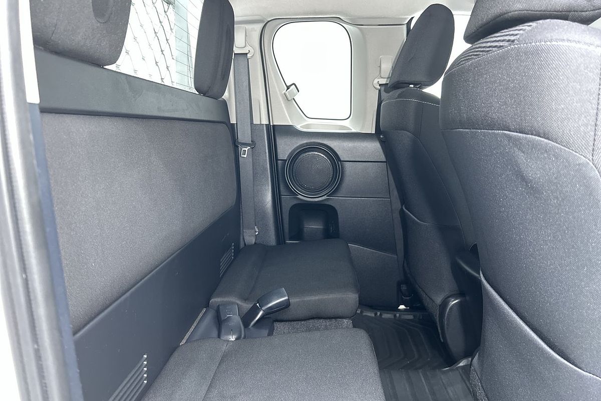 2022 Toyota Hilux SR5 GUN126R 4X4