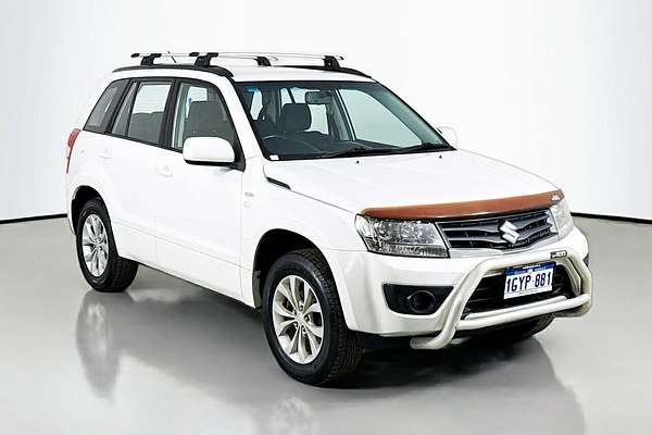 2013 Suzuki Grand Vitara JB