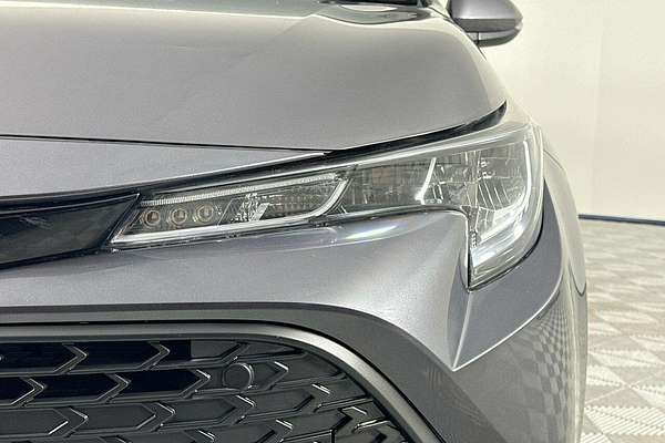 2022 Toyota Corolla Corolla Hatch 1.8L Hyb CVT Ascent Sport