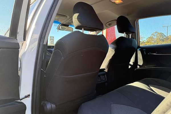 2019 Toyota Camry Ascent AXVH71R