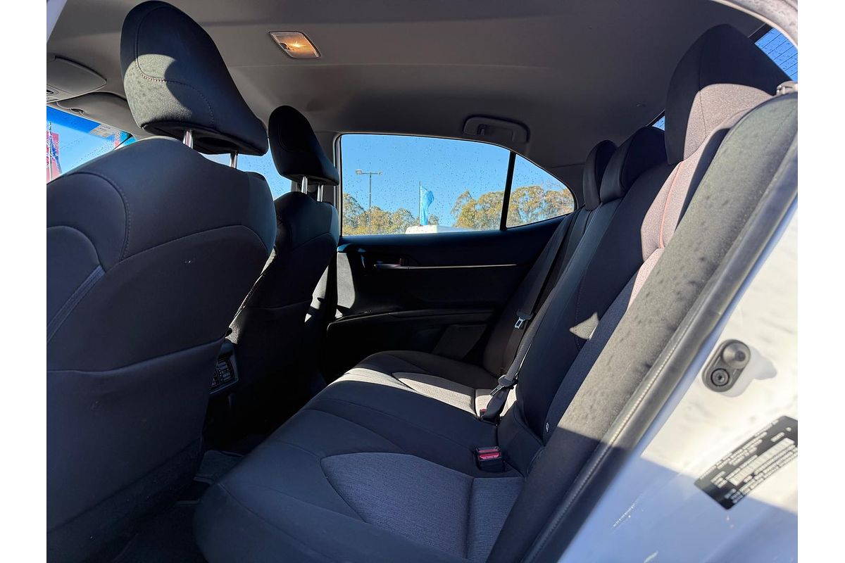 2019 Toyota Camry Ascent AXVH71R