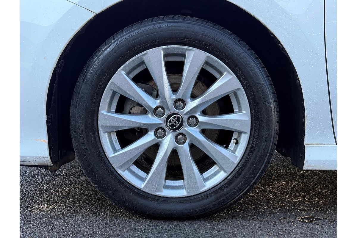 2019 Toyota Camry Ascent AXVH71R