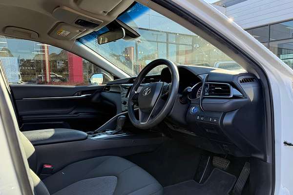 2019 Toyota Camry Ascent AXVH71R