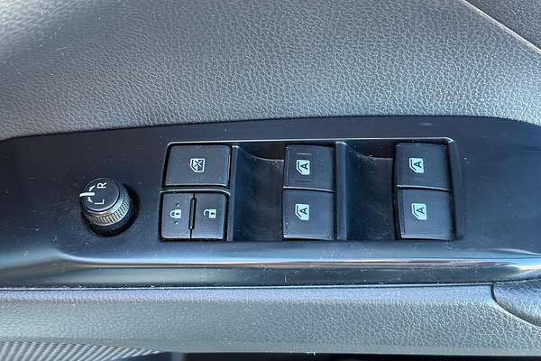 2019 Toyota Camry Ascent AXVH71R