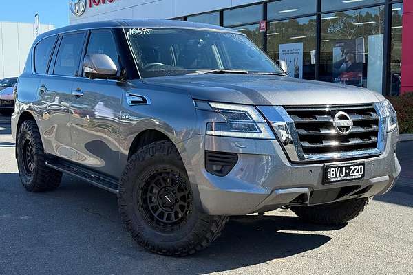 2022 Nissan Patrol Ti Y62