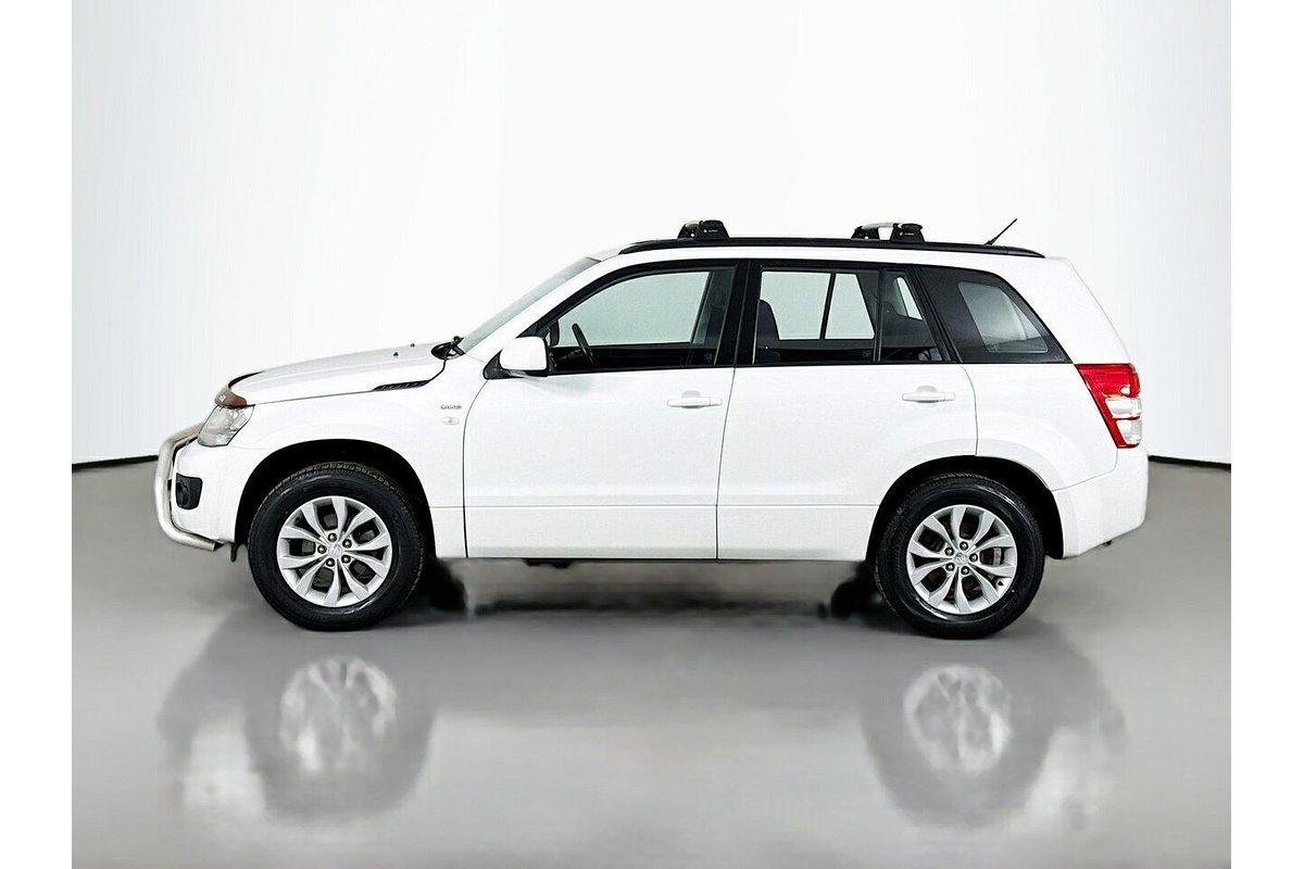2013 Suzuki Grand Vitara JB