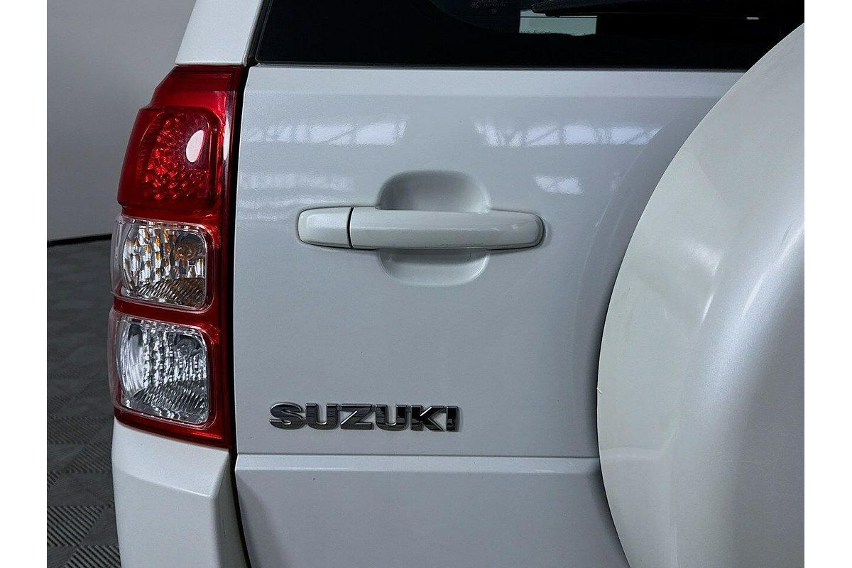 2013 Suzuki Grand Vitara JB