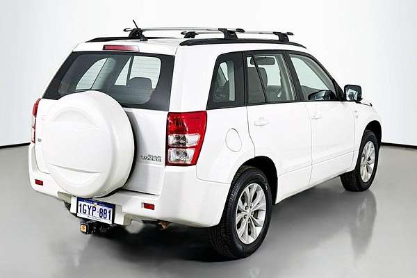 2013 Suzuki Grand Vitara JB