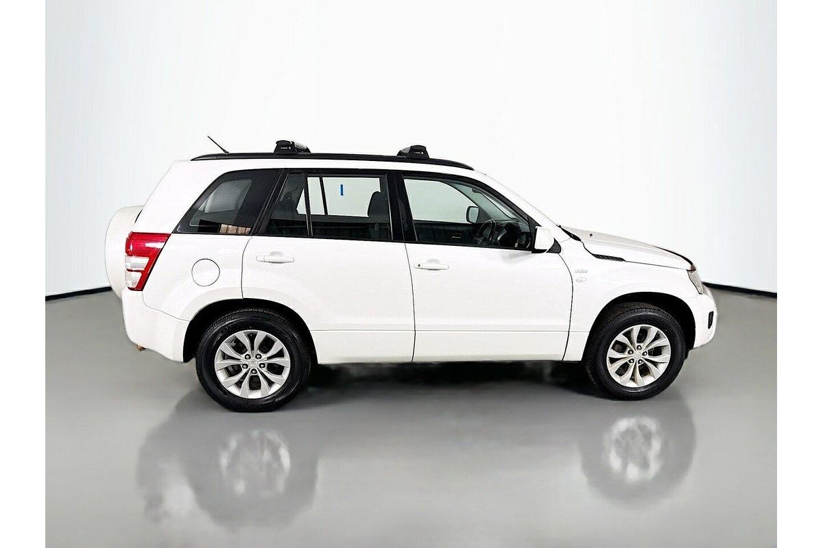 2013 Suzuki Grand Vitara JB