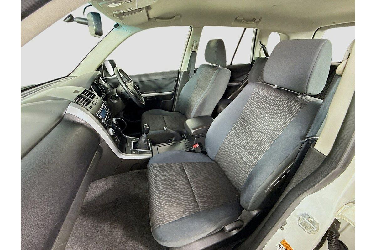 2013 Suzuki Grand Vitara JB