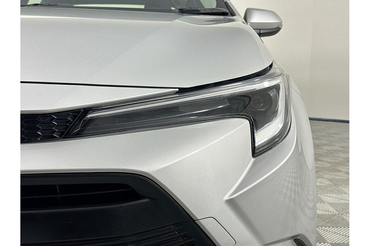 2023 Toyota Corolla Corolla Sedan 1.8L Hyb CVT Ascent Sport